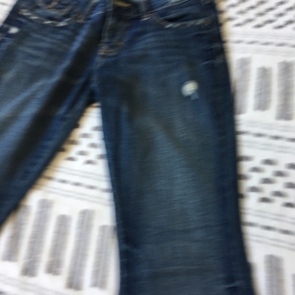 Old Navy Flare Jeans - Picture 3 of 7